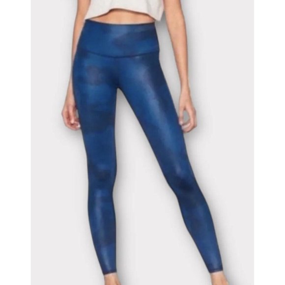 ALO Yoga Pants - Alo Yoga Women’s Leggings Size Small High Waisted Airbrush Blue Camo Camouflage